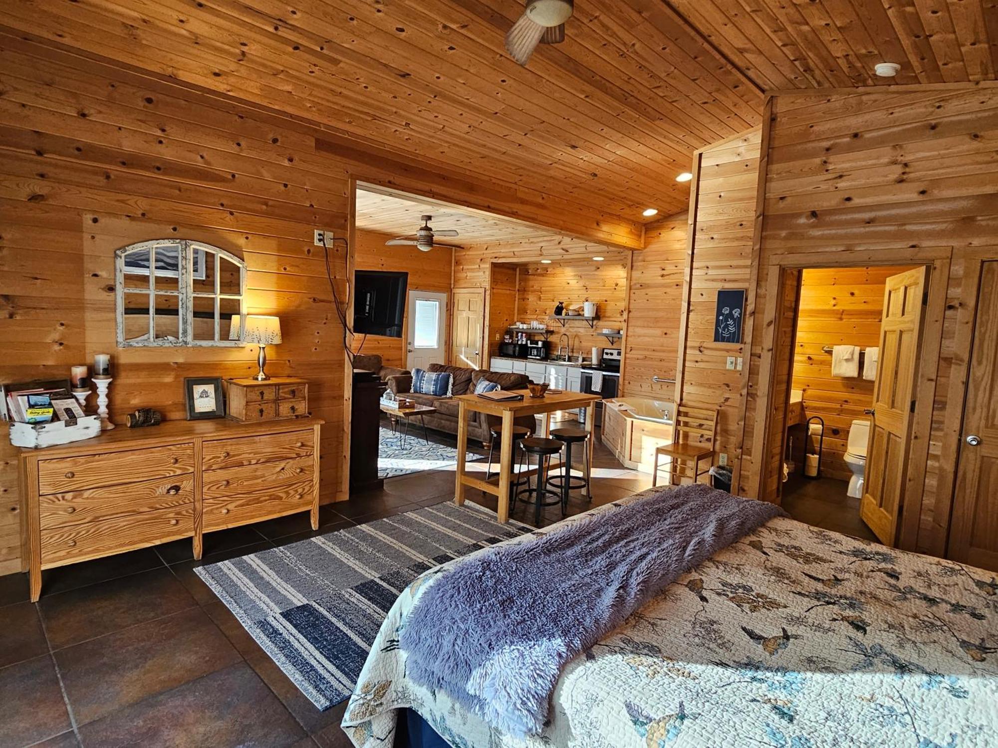 5 Min To Beaver Lake-King Bed-Fire Pit-Jetted Tub #3 Eureka Springs Kültér fotó